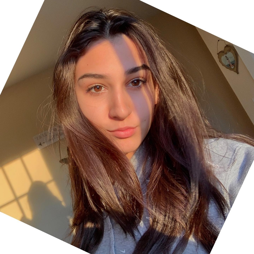 Meet your Posher, Elenamarie